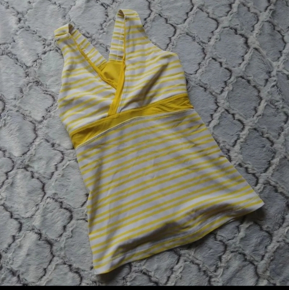 lululemon athletica Tops - Lululemon tank lululemon athletica Tops - Lululemon tank